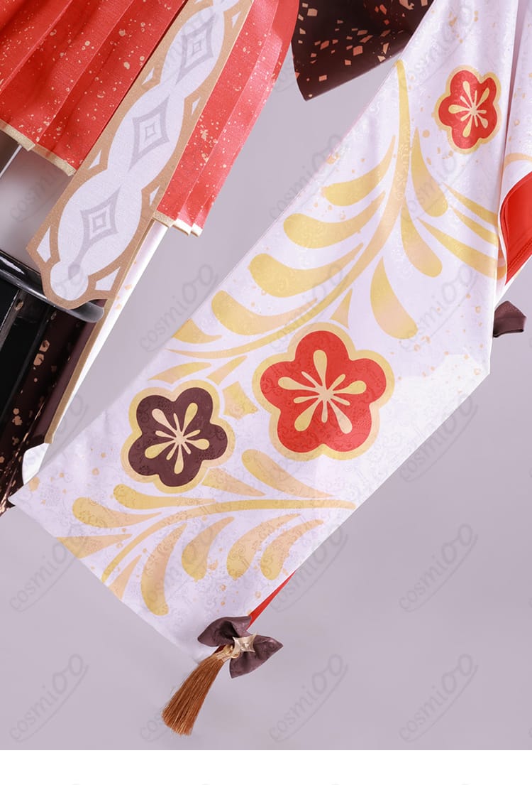 袖パーツの装飾と生地のハリ感アップ