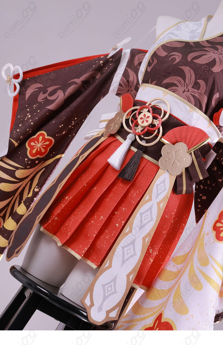 腰回りの飾りと紐の固定ディテール