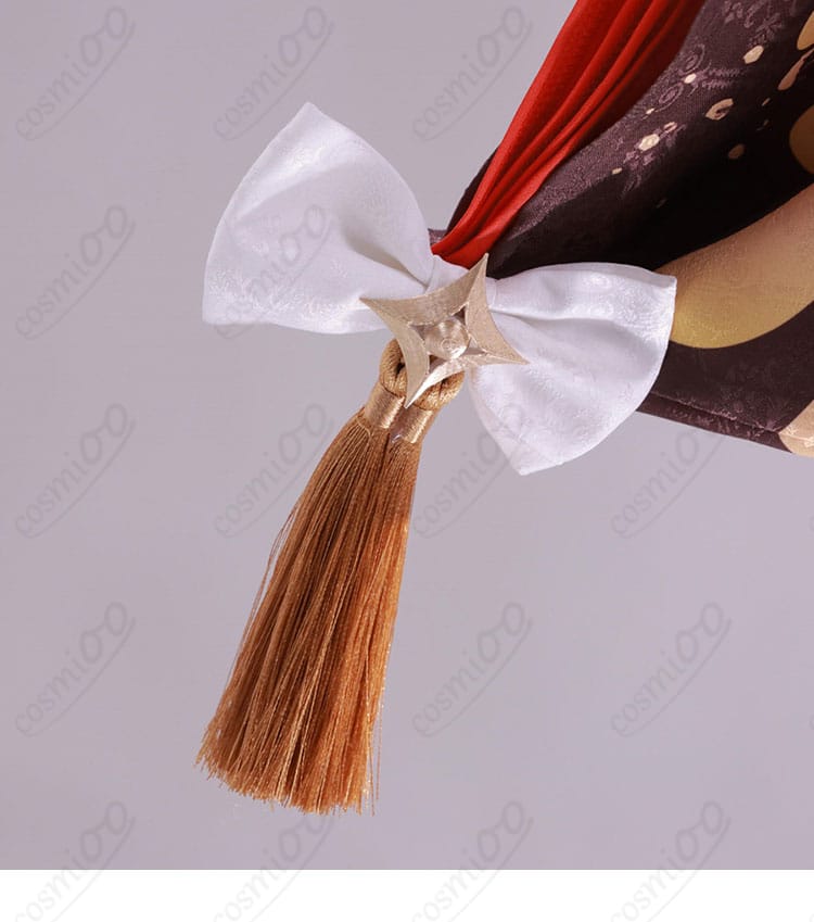 背部蝶結びリボンの造形と結び目ディテール