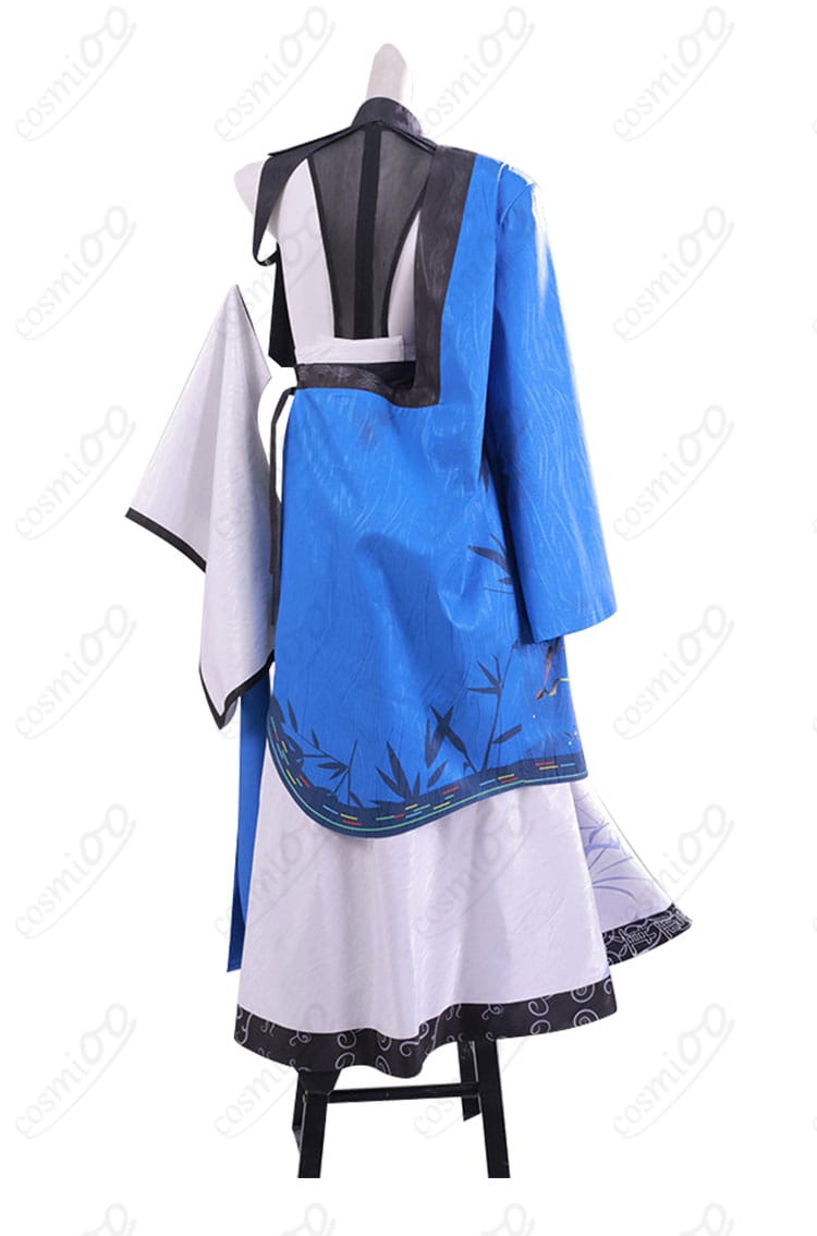 ナユタ戦闘服の背面全体。外套裾のラインと背面開閉構造が見える画像。