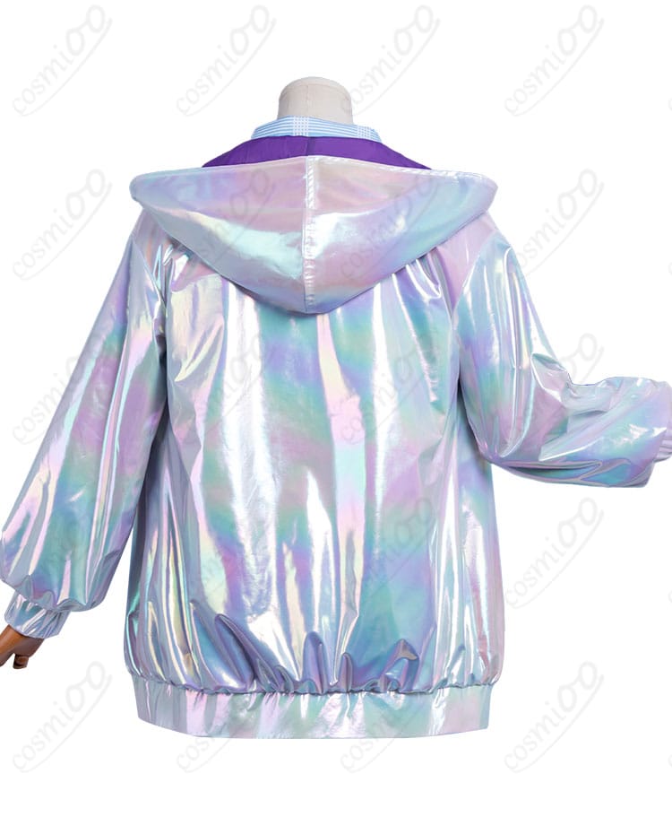 キュレネ衣装のコートとスカートの背面シルエット