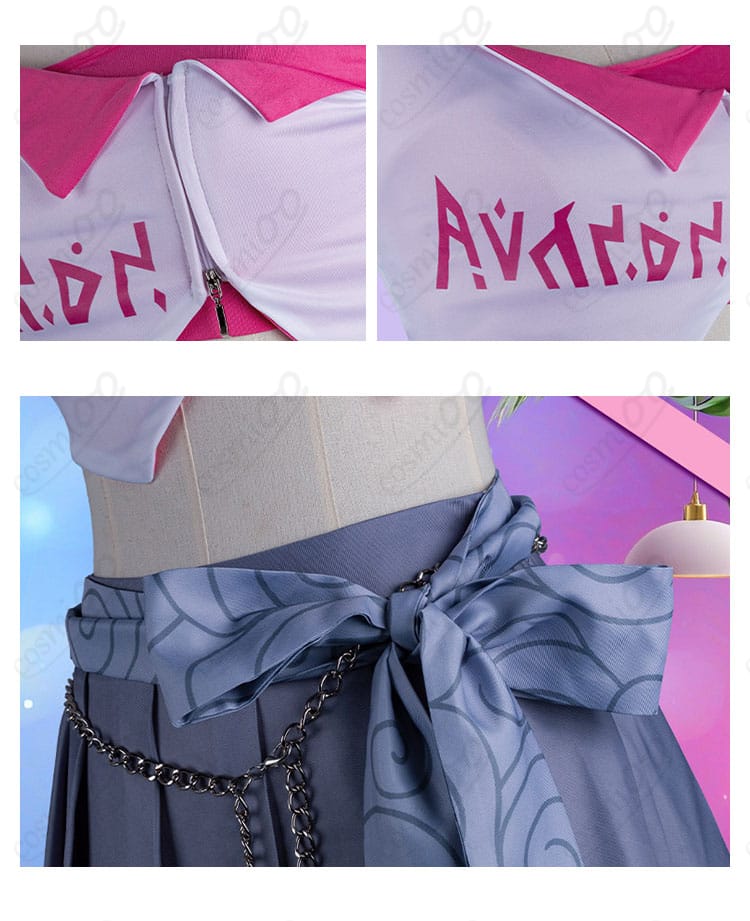 上衣のロゴ風文字装飾とウエストベルト意匠のアップ