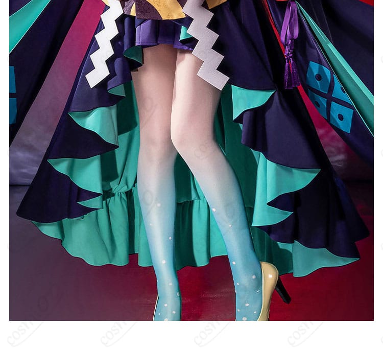 裾の装飾ディテール（レイヤードと縁取り）