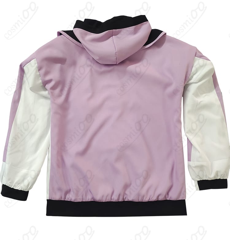 才羽モモイ（ピンク）防寒コートの背面ディテール：背面ラインと裾の仕立て