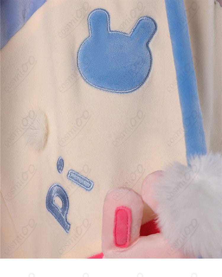 コートの図案・模様装飾ディテール。印刷の精細さを強調