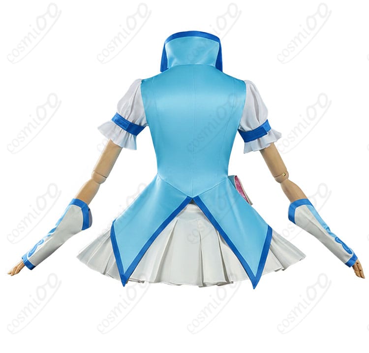 キュアアクア衣装の背面デザインと開閉部ディテール