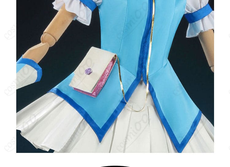 スカート裾の装飾とハリ感がわかるディテール