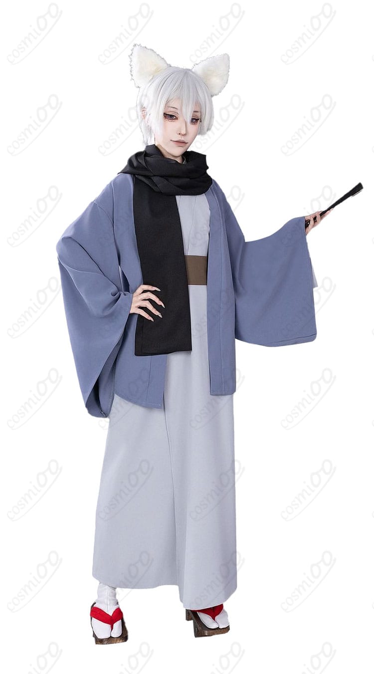 巴衛コスプレの上半身アップ。高発色の羽織とマフラーの質感、衿元の整った合わせを強調。