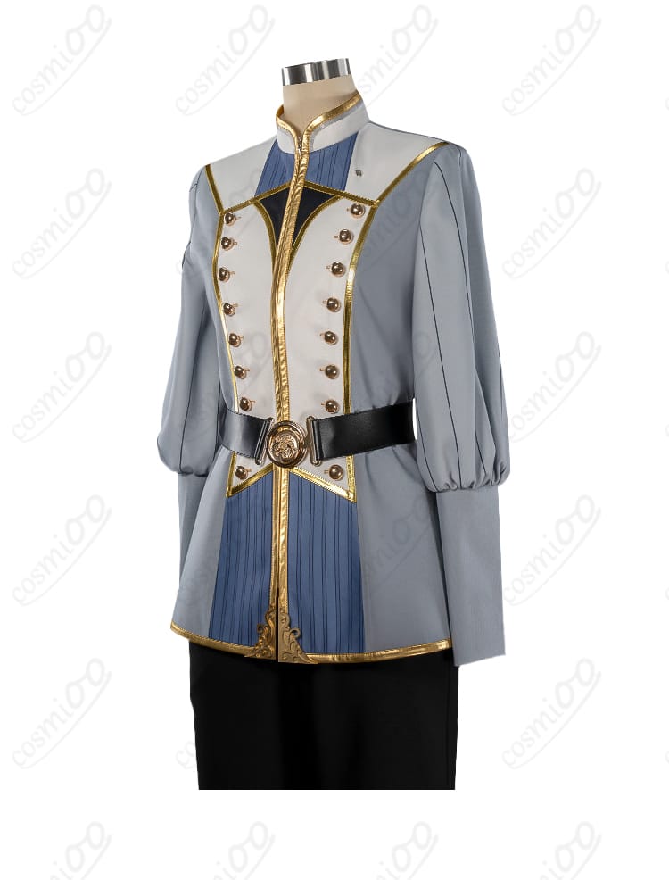 上着側面のカッティングとレザー調パーツの配置ディテール