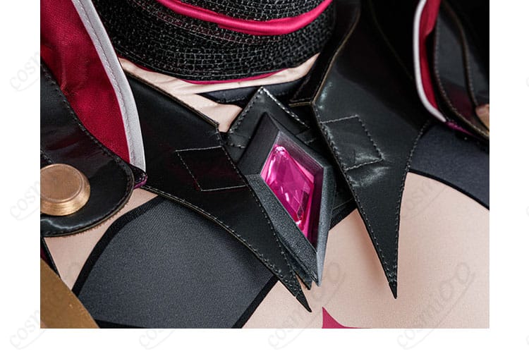 原神 月の狩人 レリル風コスプレ ネックラインと首飾りの近影