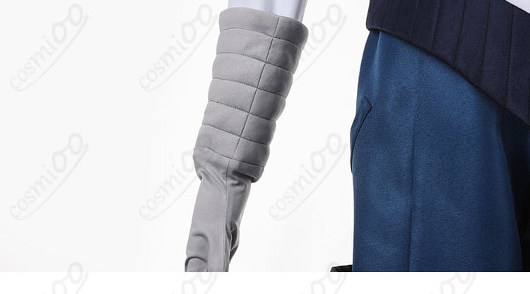 付属手袋の素材とステッチの近接画像