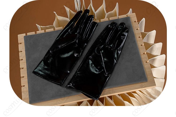 プレイフル・ドレスの手袋・手持ち小物の装飾ディテール