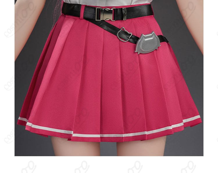 ナナリ・コリンス 制服スカートのプリーツと裾装飾の質感