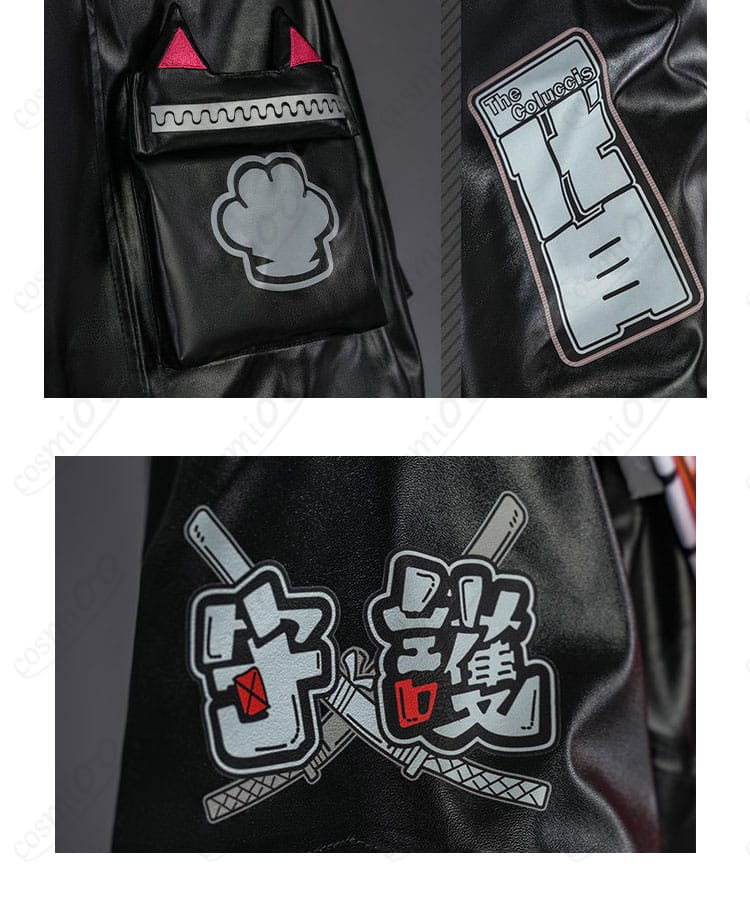 ナナリ・コリンス 制服コートのポケットとプリント・ワッペン意匠の近接図