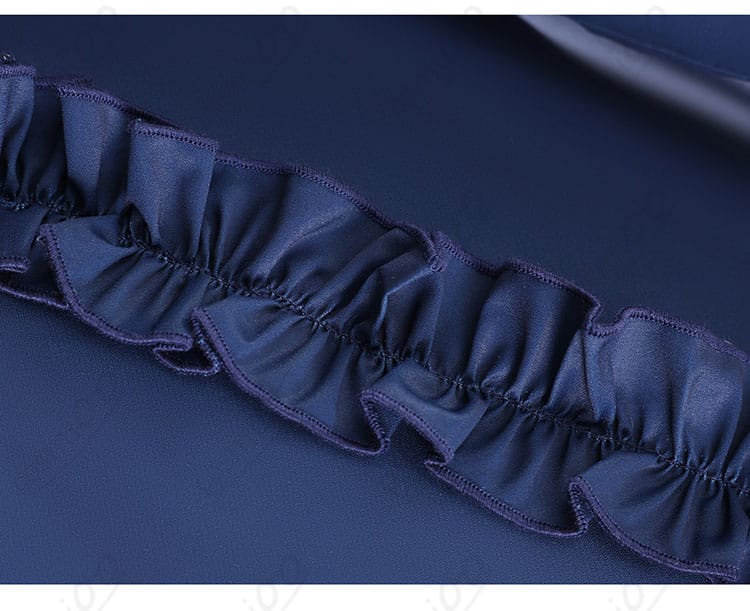 夏目アンアン衣装のストライプ意匠ディテール