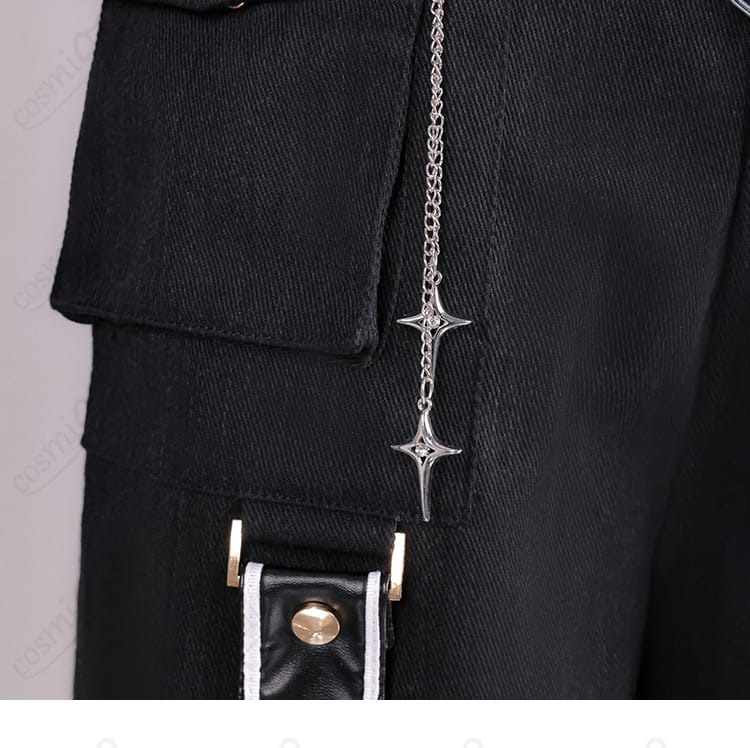 儒烏風亭らでん衣装 ズボン側のチェーンアクセサリー詳細