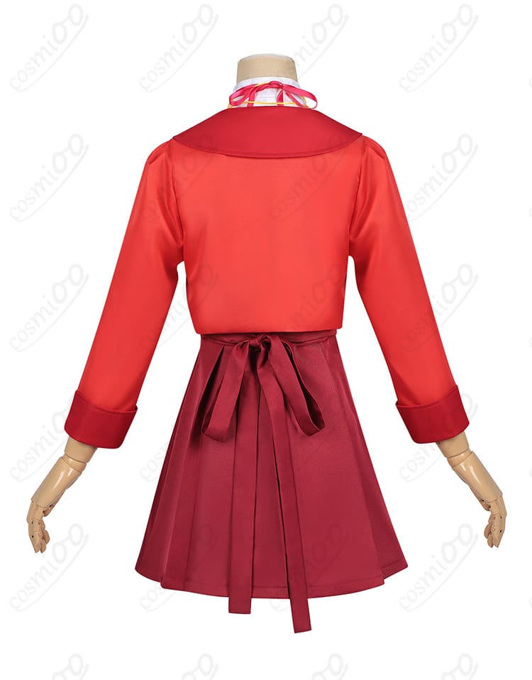 小林みくる 私服コスプレ 衣装の背面デザインと丈感