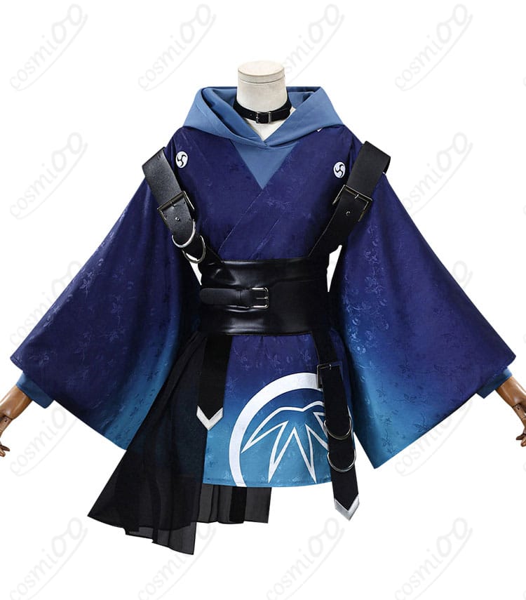 酒寄彩葉コスプレ衣装の正面全体（ジャガードコートとインナー）