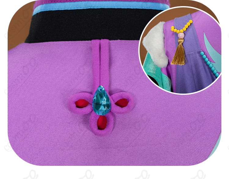 背肩の装飾パーツ配置と取り付けディテール