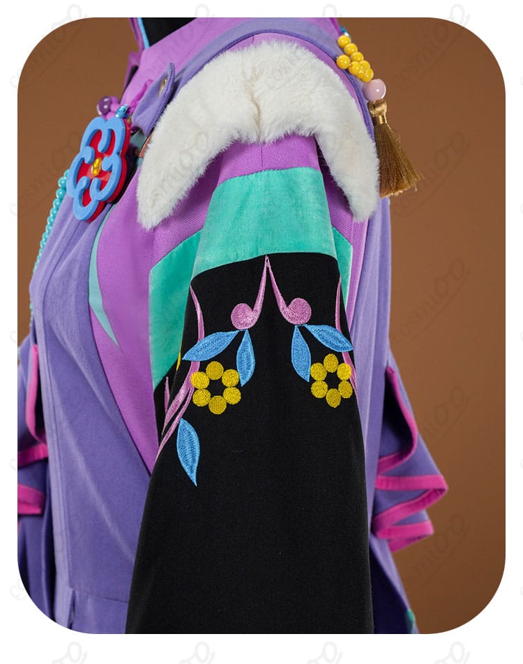 肩〜袖の装飾パーツとトリムのクローズアップ