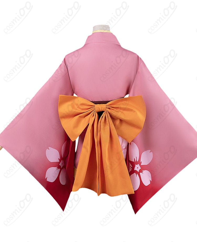 無名 浴衣コスプレ衣装の背面全体。大きな背部蝶結びと裾のライン