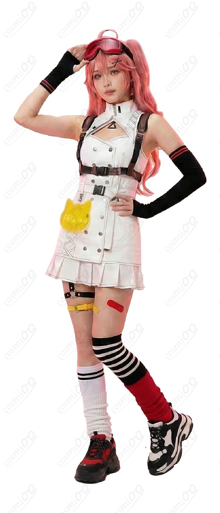 さくらみこ 生誕祭2026新衣装スカート前面装飾のディテール（ハーネスベルト・切替・アクリル）