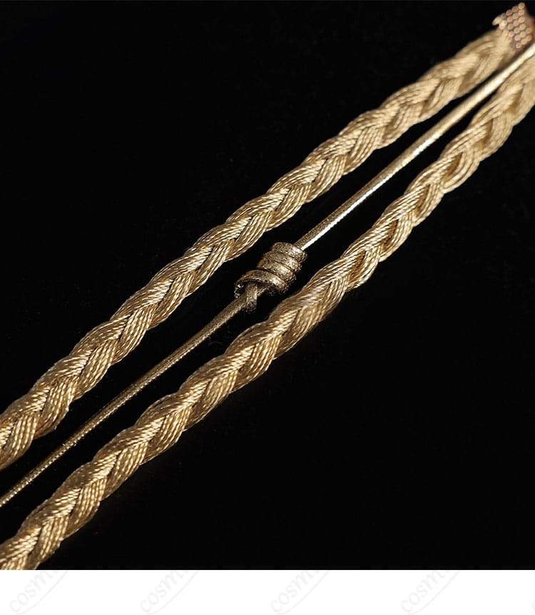 リリーバイス軍服の紐・ストラップ装飾ディテール