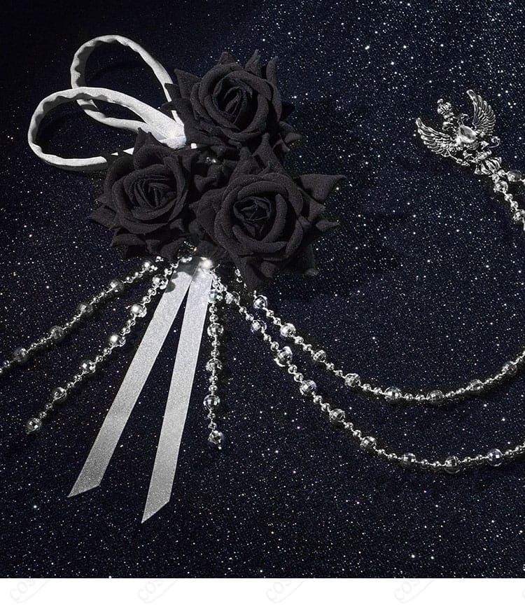 シエル 扉絵衣装 胸元リボンと胸飾りの取り付けディテール