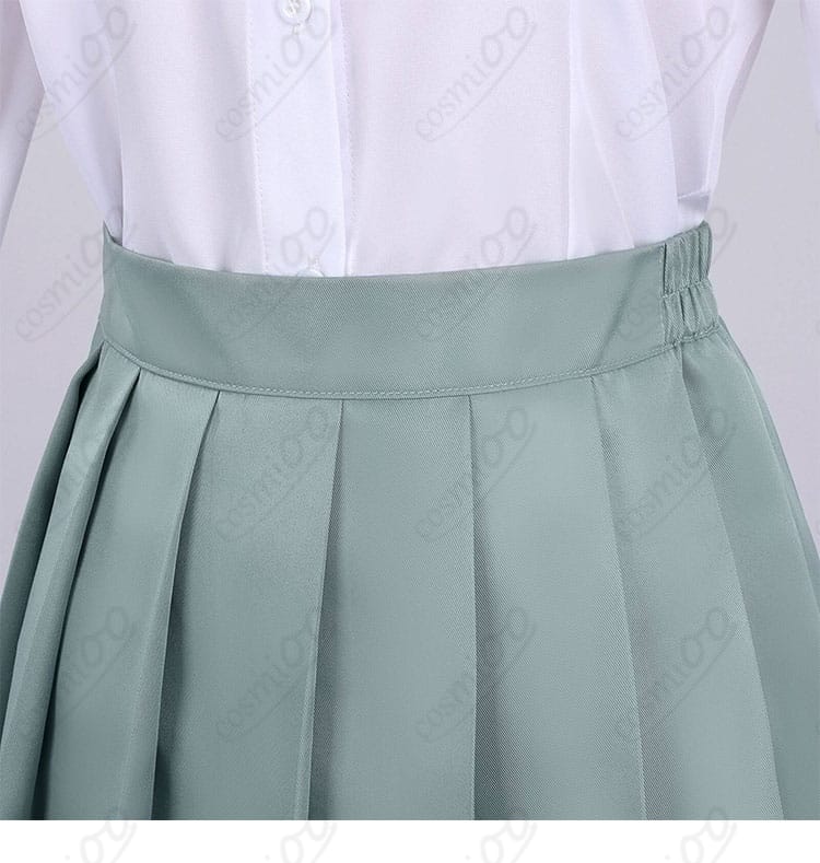 ウエスト周りの装飾とフィット感のディテール