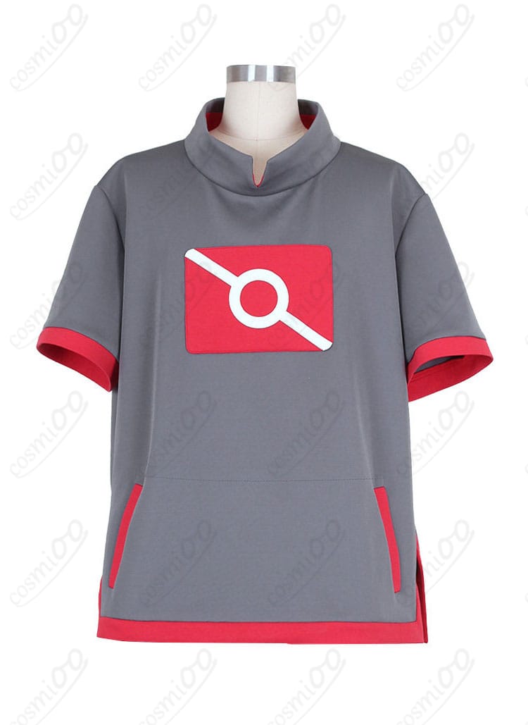 ゴウ衣装トップスの正面。ダークグレー基調と胸元のシンボル配置、リラックスフィットのシルエット。