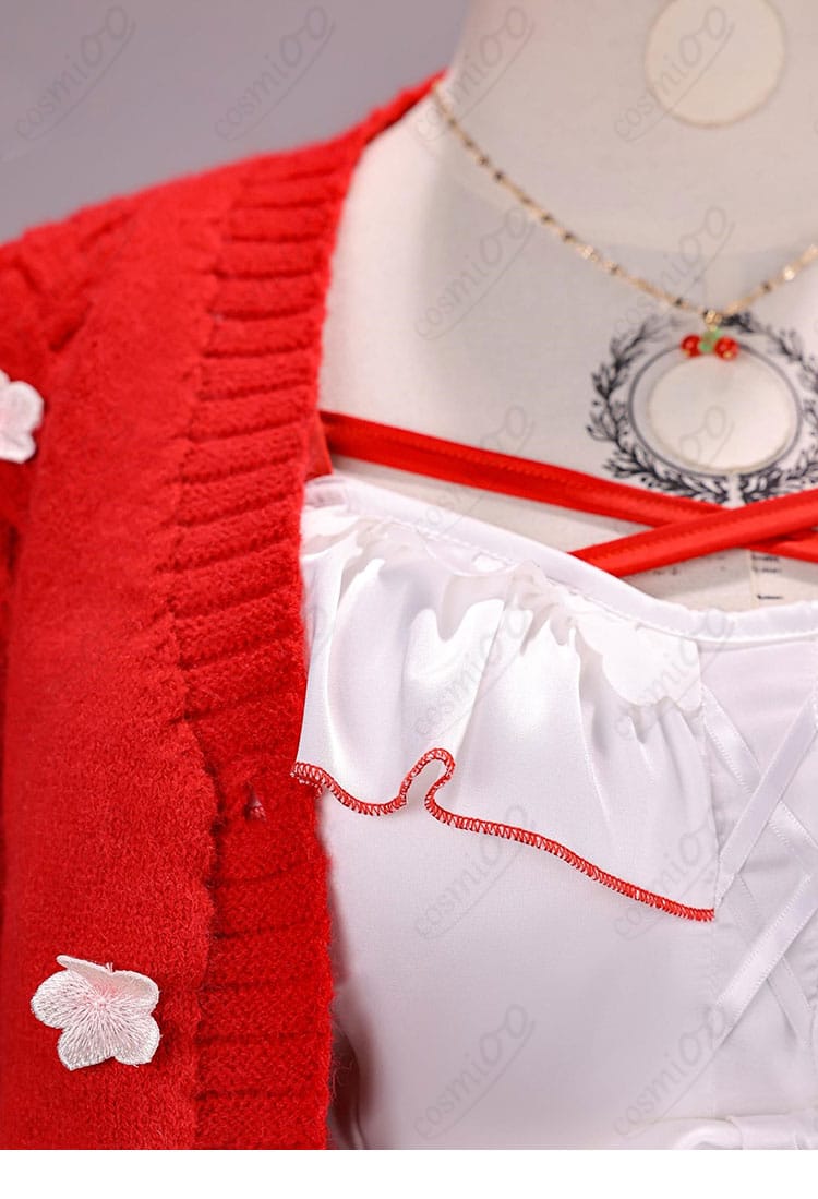 前合わせの飾りトリムと縁取りステッチのディテール