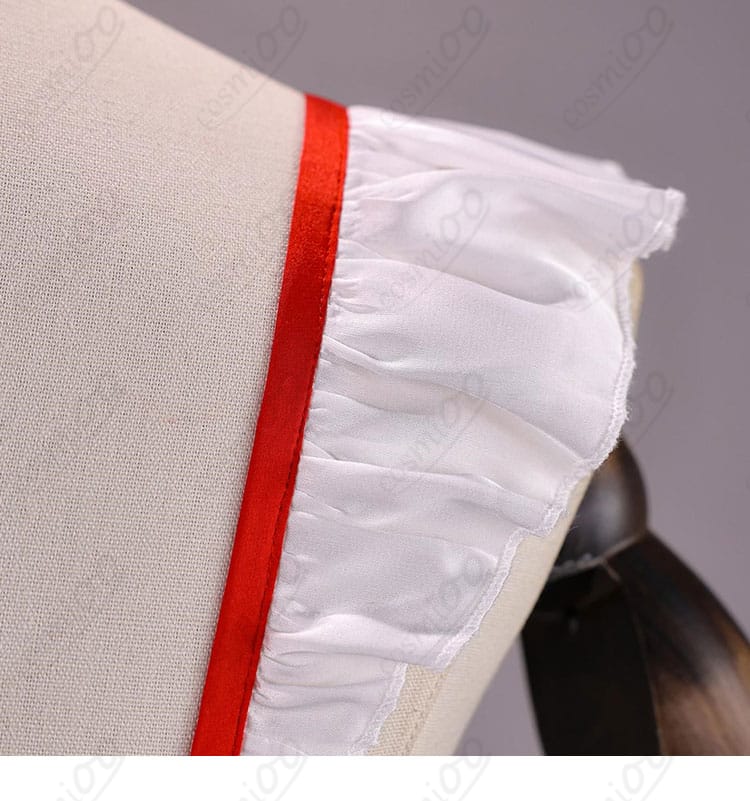 ショルダー装飾の縫製と立体感ディテール