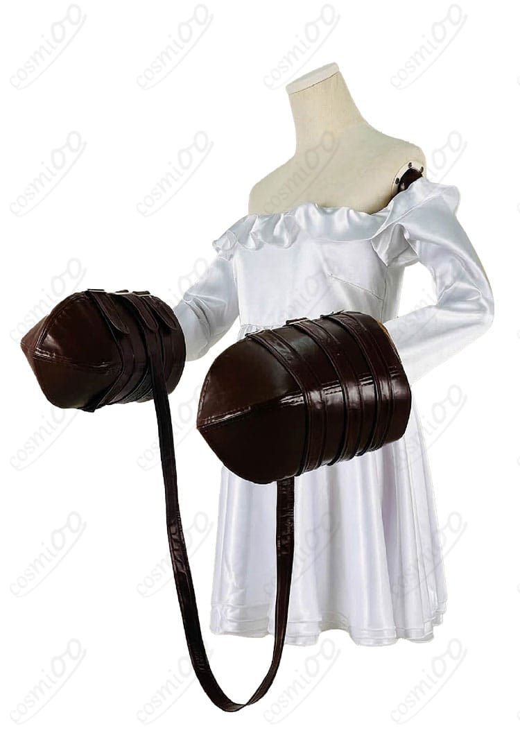 ルー 白い猫 コスプレ衣装 ワンピースの側面シルエット写真