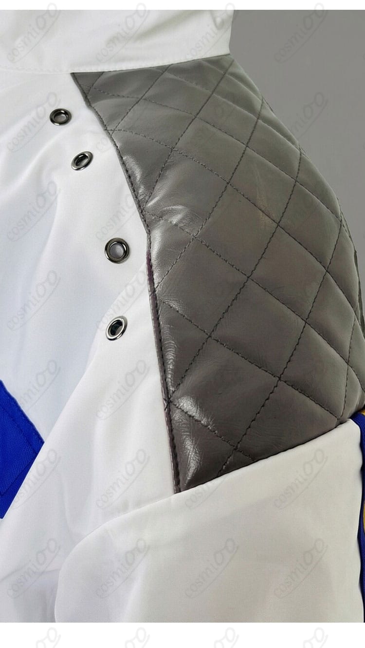 肩章とショルダーストラップの装飾ディテール