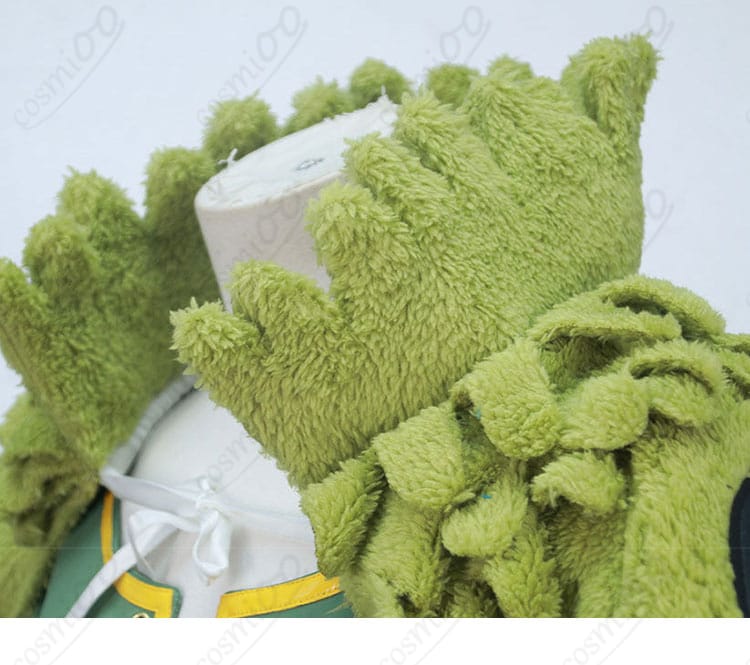 ロロノア・ゾロ エルバフ編 シャツ襟と首元装飾のアップ