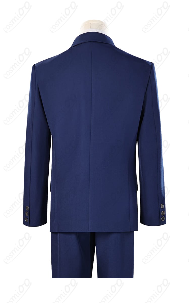 二藤宏嵩 スーツ コスプレ衣装の背面ディテール（ベントと肩線）