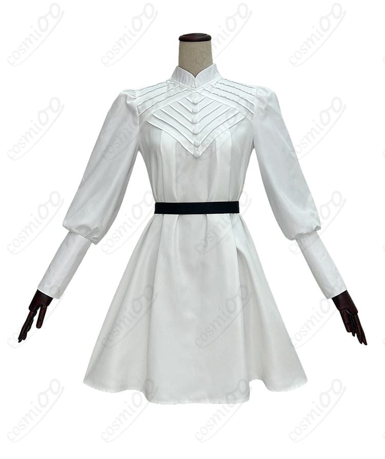 スカート裾トリムの配色とステッチが分かるディテール