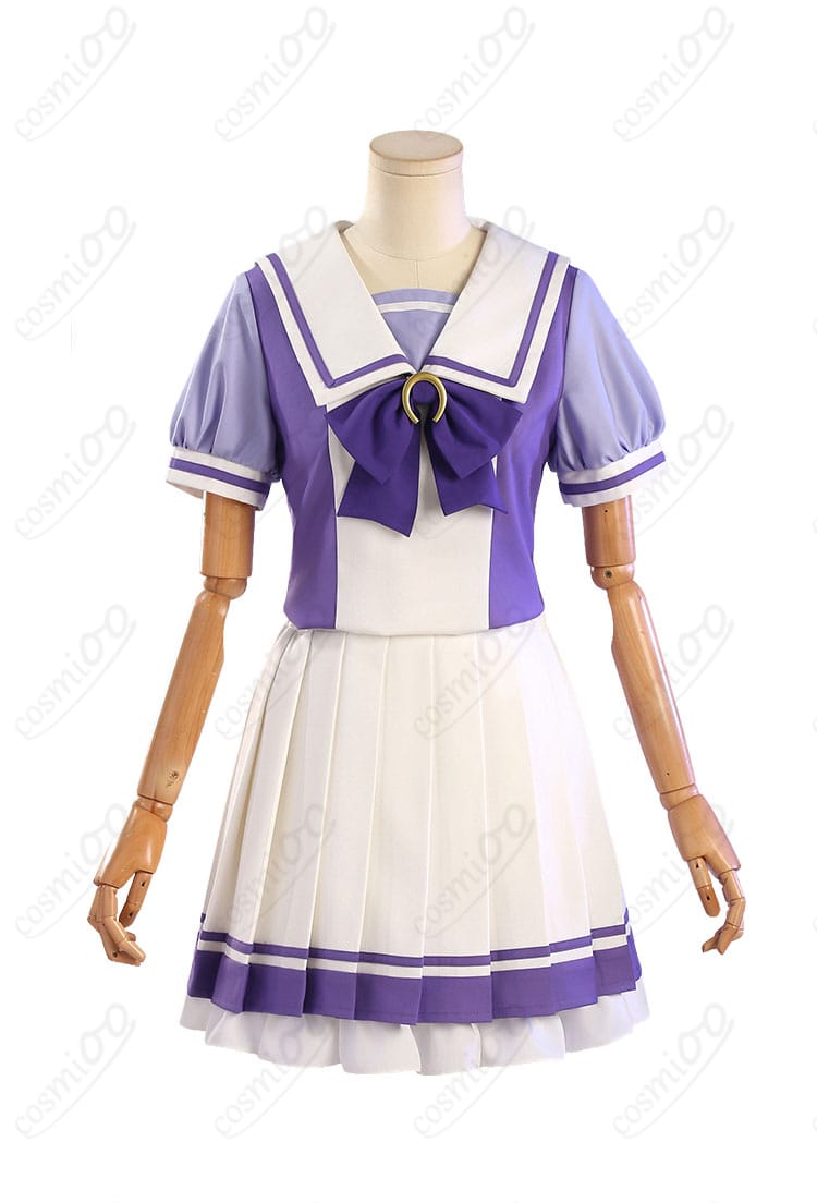 ウマ娘 トレセン学園女子制服 夏服コスプレ トップスとスカートの正面全体