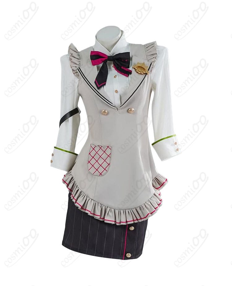 喫茶店制服コスプレの正面全体カット（シャツ・エプロン・スカート）