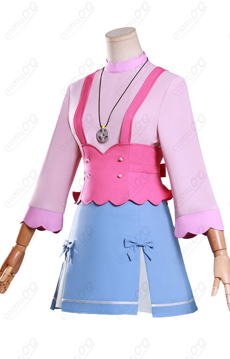 明智アンナ 私服コスプレ 衣装の側面シルエットと配色