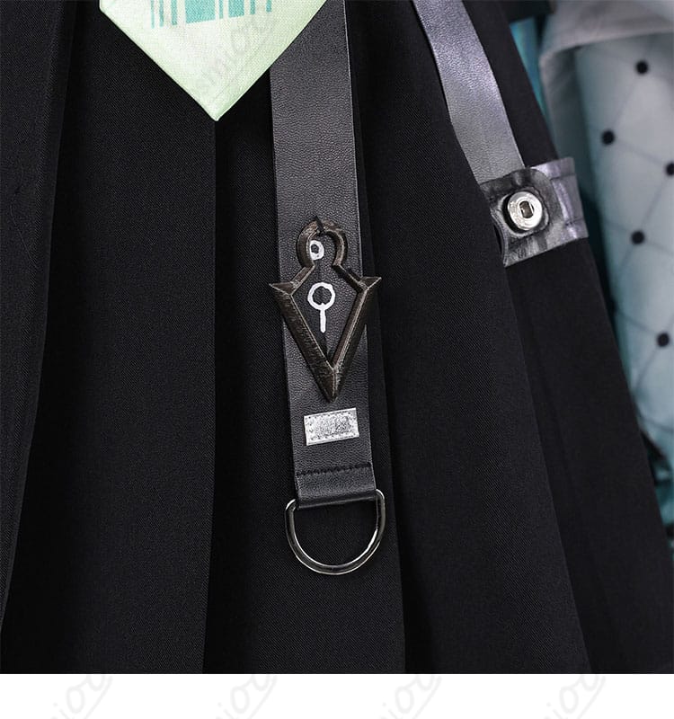 鳴潮 リンネー 学園風制服のジャケット用チャームとアクセ装飾