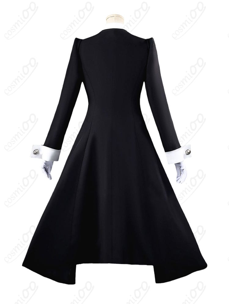 マカ=アルバーン 死武専制服コスプレ衣装の背面、ロングコートのシルエット