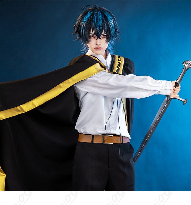 ウィル・セルフォルト学院制服の袖まわりを確認できる着用ディテール