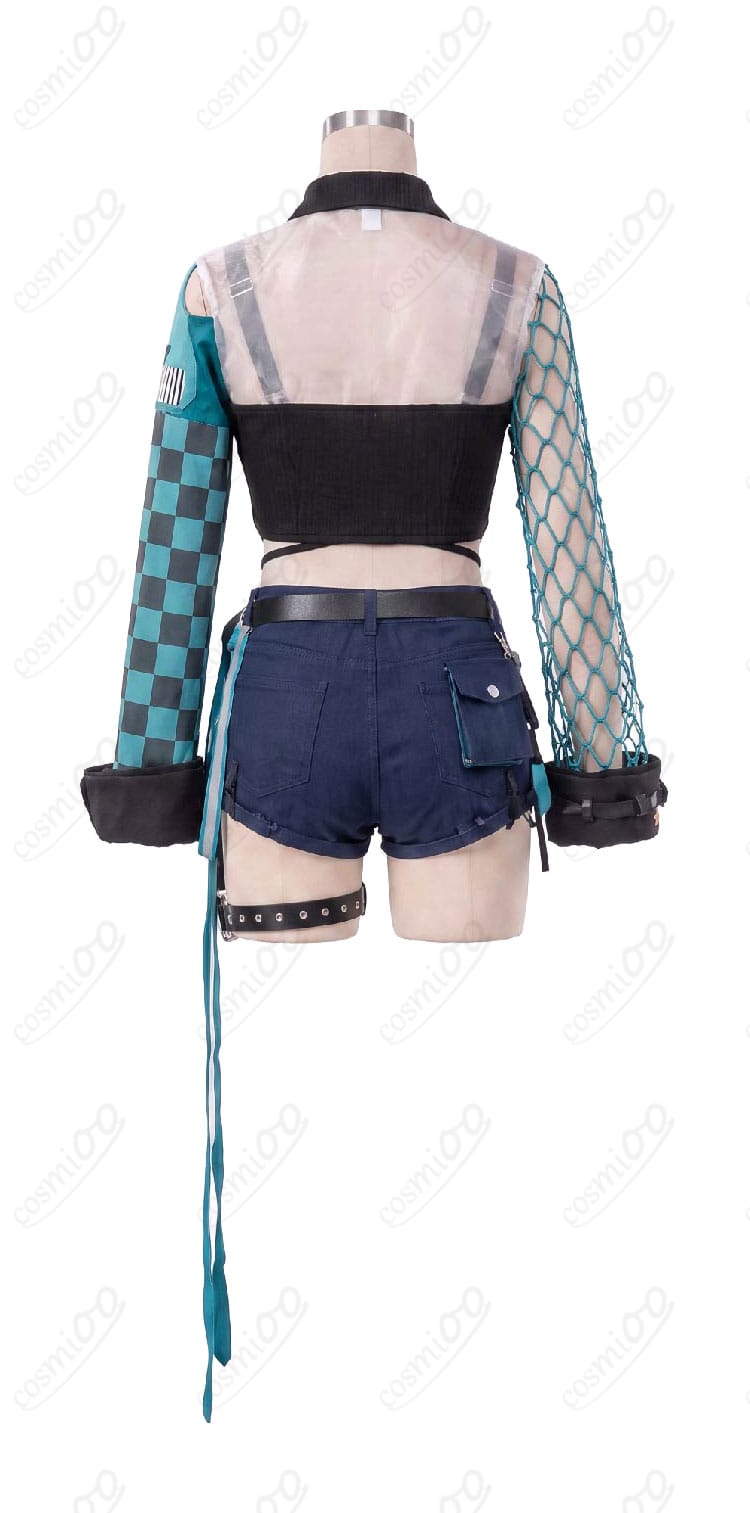 輪堂千速 原宿Vol.1コスプレ衣装のトップスとショートパンツ背面