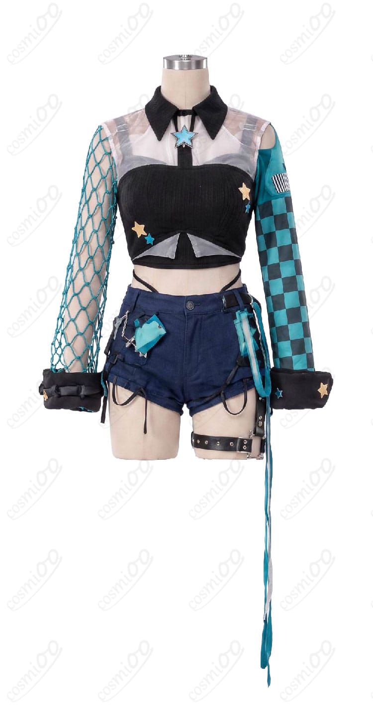 輪堂千速 原宿Vol.1衣装の左右非対称トップスとショートパンツ正面