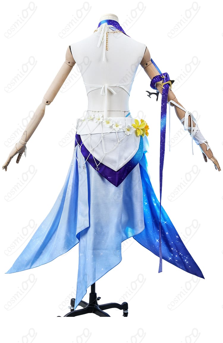 ロビン「夏空の歌」コスプレ衣装の背面デザインとスカートの形状