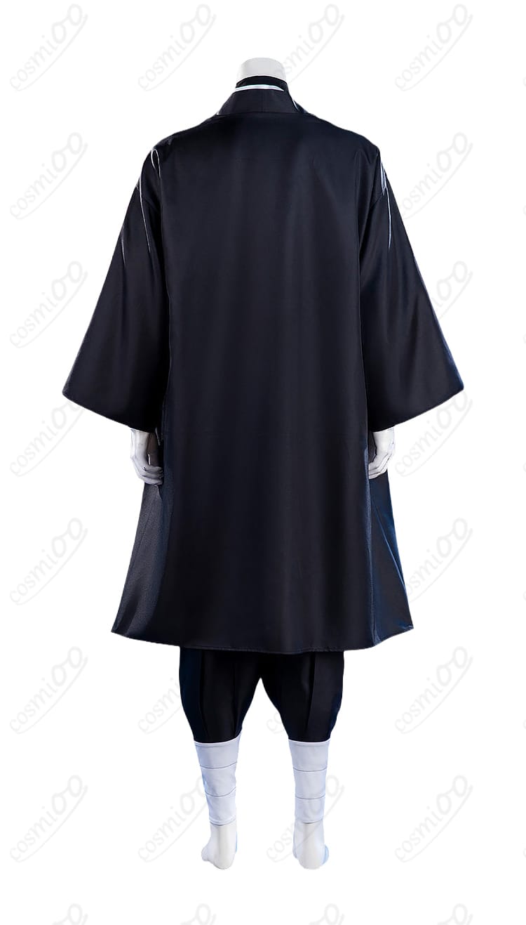 曽我明無良(剣聖)コスプレ衣装の背面とロング丈のデザイン