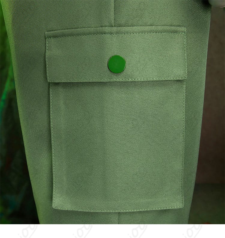コロネロ軍服ジャケットのポケット形状と縁取り