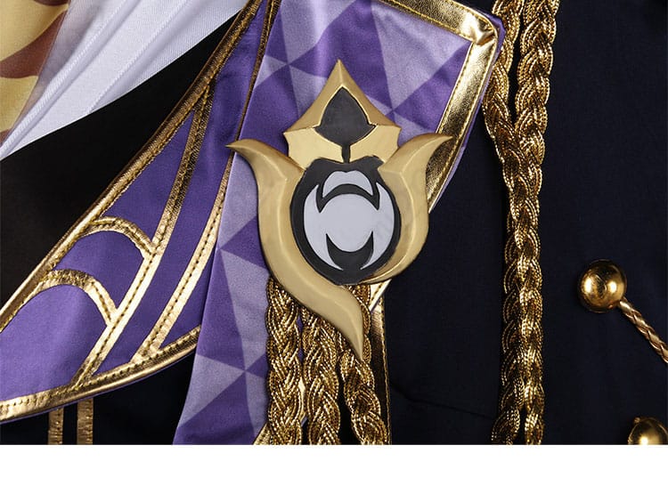 スギライト衣装のコート襟と重ね着部分の詳細