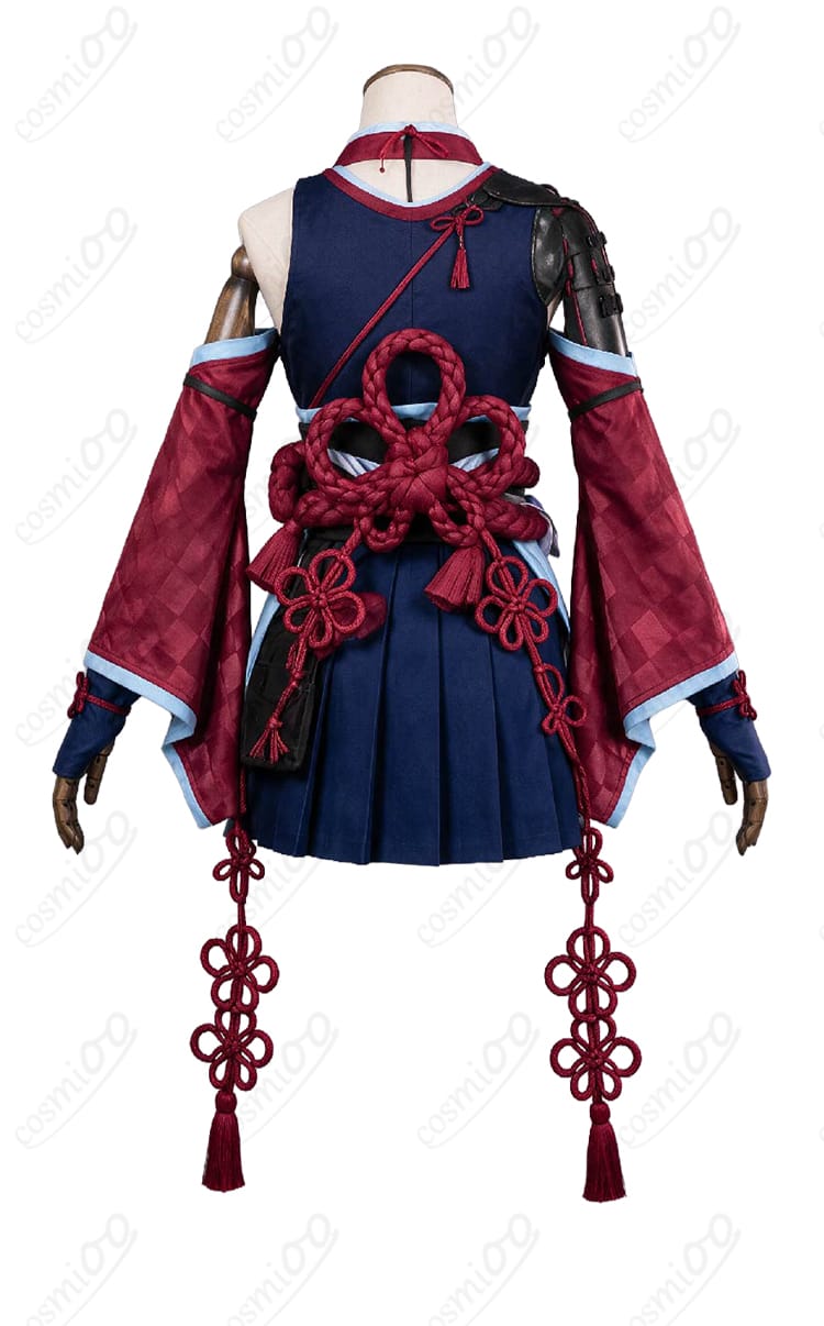 ファレノプシス勝負服コスプレ衣装の背面デザインとスカートの形状